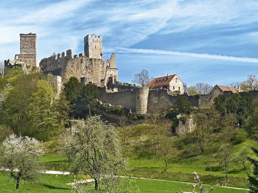 Burg Rötteln von außen